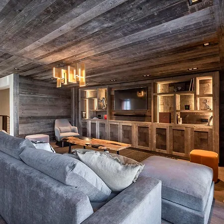 Luxueux De 6 Pieces Avec Piscine, Et Acces Direct Aux Pistes, Morzine - Fr-1-314-104 *